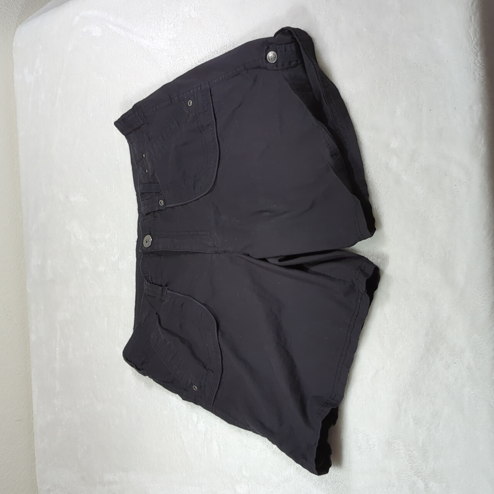 Khaki & Co 8 black shorts EUC